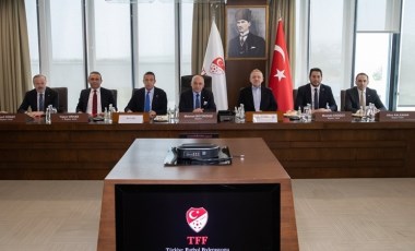 Son Dakika: TFF duyurdu: Süper Lig ve 1.Lig yayın ihalesi iptal edildi!