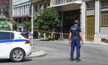 Yunanistan'da bakanlığa bombalı saldırı