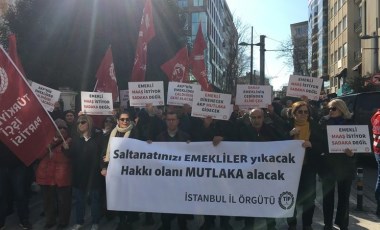 Emekli yurttaşlar yaşam şartlarına isyan etti: ‘Saray rejimi emeklilerle dalga geçiyor’