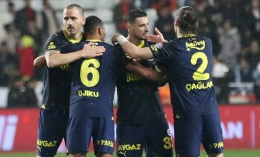 Spor yazarları Antalyaspor - Fenerbahçe maçını yorumladı: 'Galatasaray, Fenerbahçe'yi strese sokmuş'