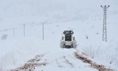 Erzurum, Ardahan ve Kars'ta 909 yerleşim yerine ulaşılamıyor!