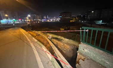 Bursa'da hafriyat kazısı sırasında yol çöktü