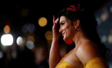 Sosyal medya paylaşımı nedeniyle diziden çıkarılmıştı! Gina Carano'dan Disney'e dava...