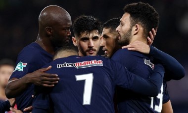 PSG, evinde 3 golle tur atladı!