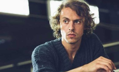 Metin Akdülger 'tartaklama' haberlerine yanıt verdi: Trafikteki kavganın nedenini anlattı