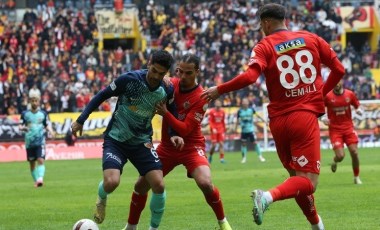 Kayserispor 10 kişi kaldığı maçta beraberlikle yetindi! Kayserispor 1-1 Hatayspor