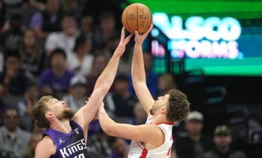 NBA'de Domantas Sabonis ve De'Aaron Fox'tan Alperen Şengün açıklaması!