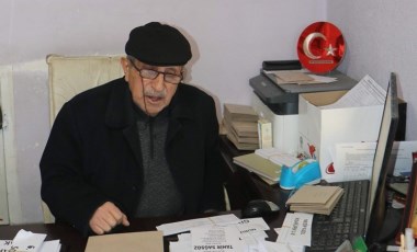 72 yaşındaki muhtarın hedefi yarım asrı tamamlamak