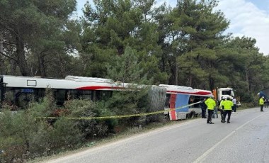 İzmir'de feci kaza... TIR ile otobüs çarpıştı: Ölü ve yaralılar var