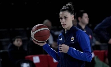 Sevgi Uzun: 'En büyük hayalim WNBA'e Avrupa şampiyonu olarak gitmek'