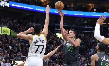 NBA'de Ömer Faruk Yurtseven'in çabası yetmedi: Utah Jazz kendi evinde kayıp!