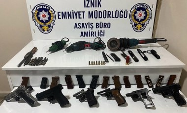 İş yerinde kaçak silah imalatı: Suçüstü yakalandı