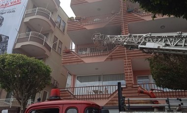 Antalya'da apartman dairesinde yangın çıktı