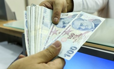 Emekliye 3 bin lira ikramiye Meclis'te kabul edildi