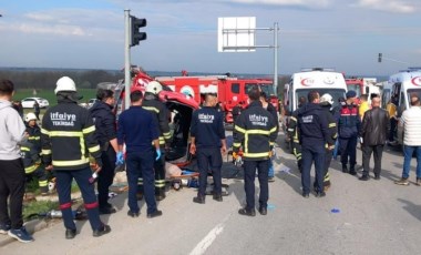 Tekirdağ'da feci kaza... 5 kişi hayatını kaybetti, çok sayıda yaralı var