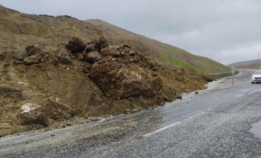 Muş - Erzurum kara yolunda heyelan