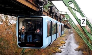 Dünya'nın farklı noktalarındaki ilginç ulaşım araçları