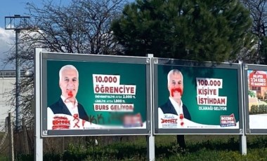 Bursa’da CHP’li Bozbey ve Özdemir’in seçim afişlerine çirkin saldırı: Sandığı işaret ettiler!