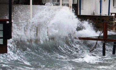 Meteoroloji'den Ege Denizi'nde fırtına uyarısı