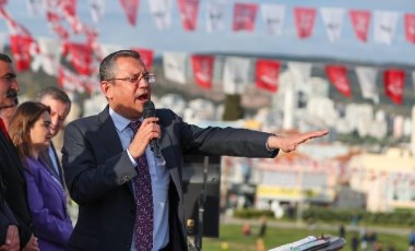 Özgür Özel, AKP’nin İzmir adayına yüklendi: ‘İzmir’in varlıklarına çökmek istiyorlar’