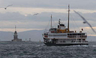 İstanbul'da 'lodos' etkisi: Bazı vapur seferleri iptal edildi