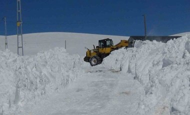 Kars’ta 16 köy yolu ulaşıma kapandı