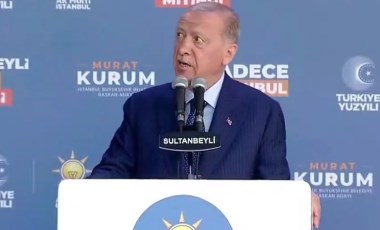 Miting konuşması sırasında prompter durunca Erdoğan sustu: 'Rezil ediyorsunuz'