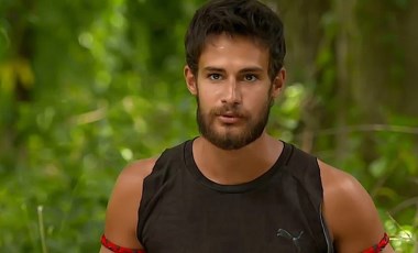 Survivor'un yıldızı  Batuhan Karacakaya ilgili yeni iddia: Saçı peruk mu?