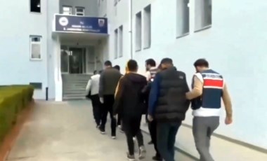 Bakan Ali Yerlikaya duyurdu... 18 ilde 'Yasa dışı bahis' ve 'Nitelikli dolandırıcılık' operasyonu: 40 gözaltı