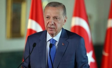 Erdoğan'dan 'saat 17.00' paylaşımı