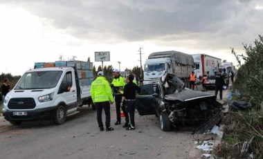 Otomobille işçi servisi çarpıştı: Ölü ve yaralılar var!