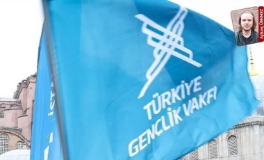 TÜGVA liselerde çalışıyor: Tiyatro oyunlarına AKP’li adaylar katıldı, seçim otobüsleri bahçeye sokuldu