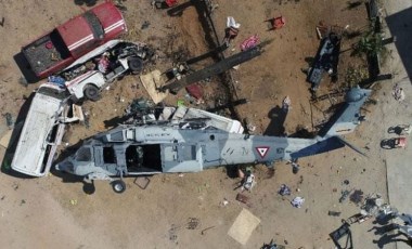 Meksika'da askeri helikopter düştü: Ölü ve kayıplar var