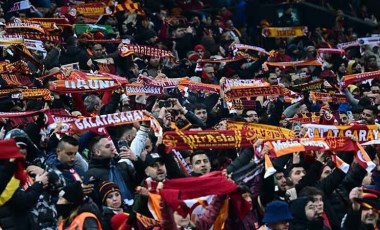 Galatasaray tribünlerinden Fenerbahçe'ye gönderme!