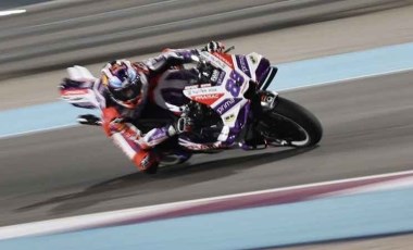 MotoGP'nin ilk etabı Katar'daki sprint yarışında Jorge Martin birinci oldu