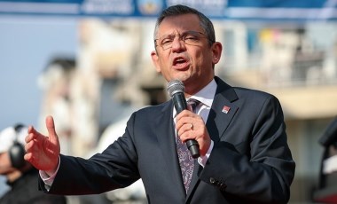 Özgür Özel: ‘Hatay Valisi’nin müdahil olduğu bir usulsüzlük, bir milli irade gaspı söz konusudur. Çok sayıda milletvekilimizi görevlendirdik’