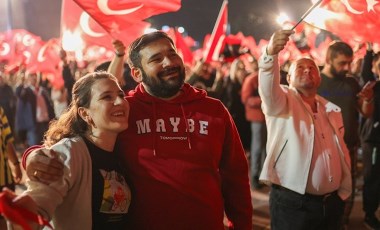 İzmir’de AKP’li 4 belediye CHP’ye geçti