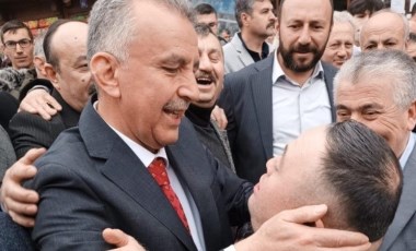 AKP'den aday gösterilmeyince bağımsız aday oldu, seçimi kazandı