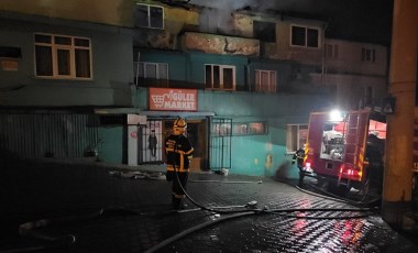 Zonguldak’ta 3 katlı apartmanda yangın: 1 kişi dumandan etkilendi