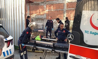 Beyoğlu'nda inşaat temelinde toprak kaydı: 1 yaralı