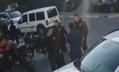 Kavga ihbarına giden motosikletli polis ekibi kaza yaptı: 1 polis yaralandı