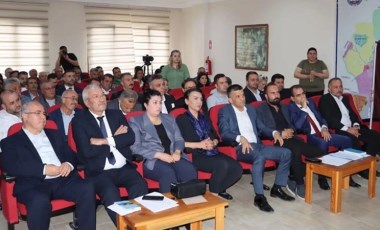 Kozan’da İYİ Parti ve BBP meclis üyeleri istifa ederek CHP’ye geçti