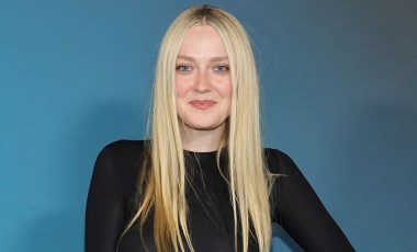 Dakota Fanning: 'Tom Cruise bana her doğum günümde hediye alır'