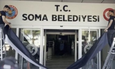 AKP gitti 'Türkiye Cumhuriyeti' tabelası geldi