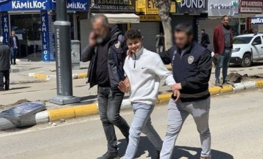 Van’daki mazbata protestolarında tutuklanan 18 yaşındaki Muhammed Orhan serbest bırakıldı