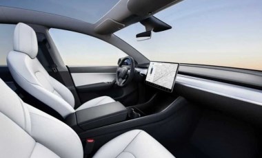 Tesla araç fiyatlarını düşürdü