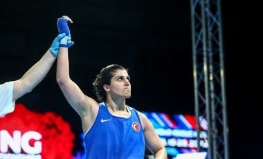 Avrupa Boks Şampiyonası'nda 3 sporcu yarı finalde!