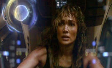 Başroldeki isim Jennifer Lopez: Yeni bilim kurgu filmi 'Atlas'tan fragman geldi...