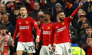 Manchester United 4 maçlık seriyi 4 golle bitirdi!