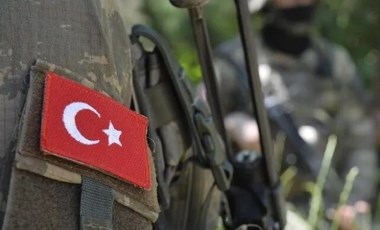 Şırnak'ta askeri araç devrildi: Bir asker şehit, üç asker yaralı